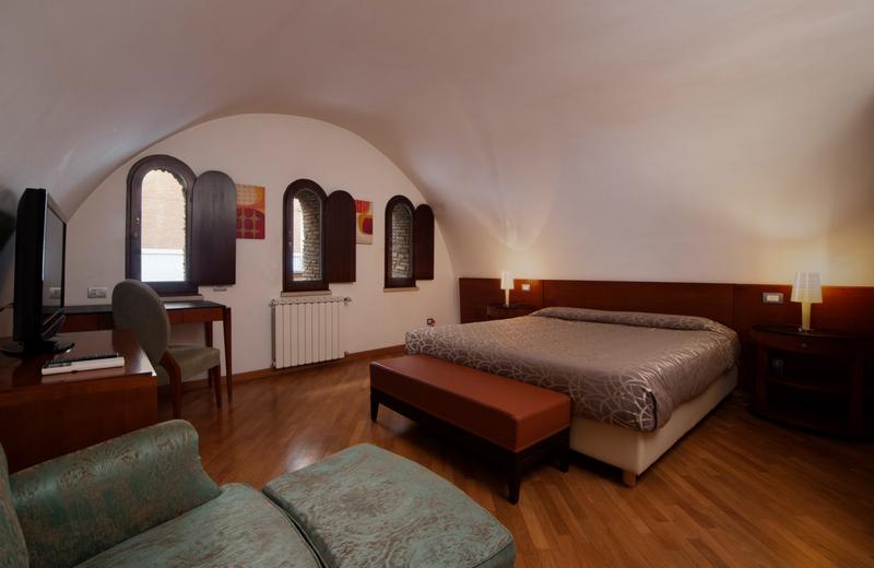 St. Peter Six Rooms & Suites | Roma | Discover our Passetto Suites!
